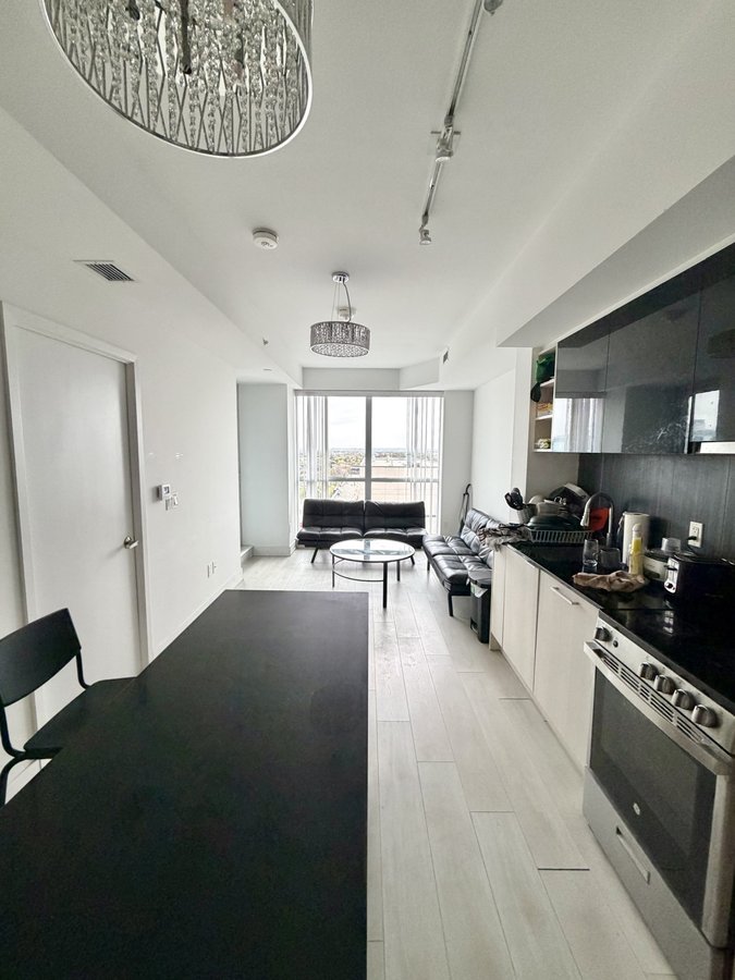 31 Tippett Road - Photo 12