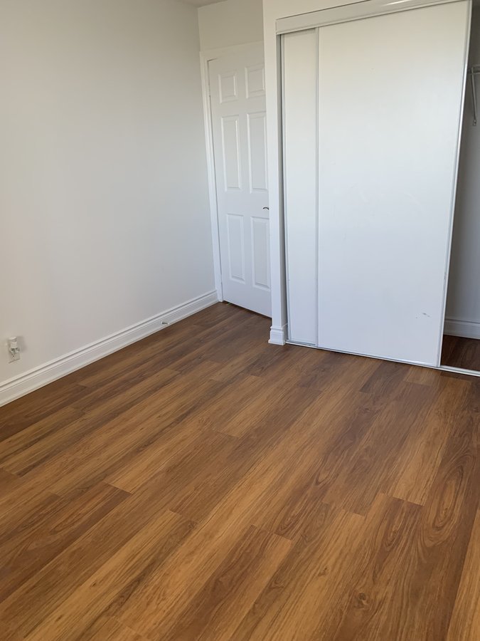 78 Harrison Garden Boulevard - Photo 7