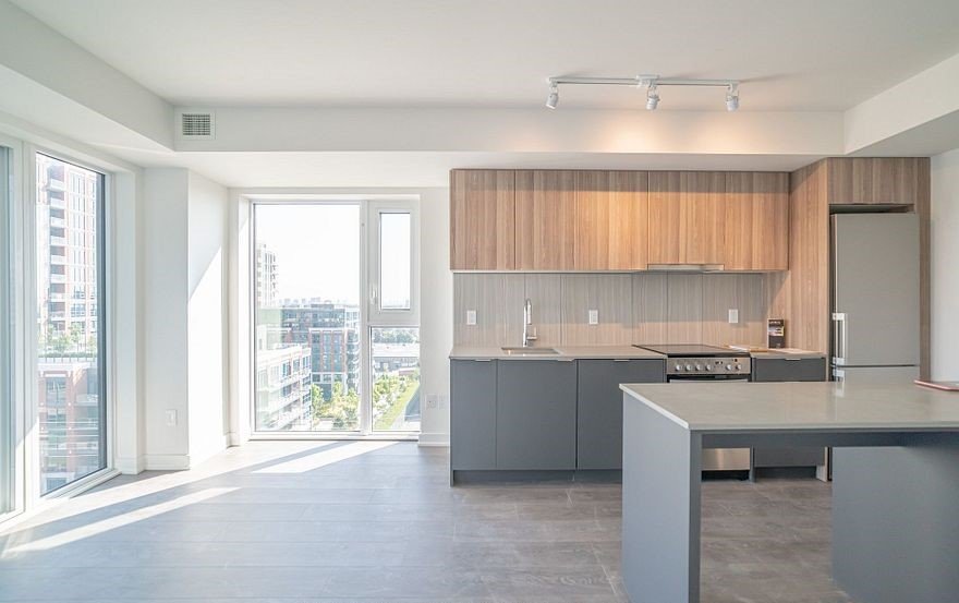 8 Tippett Road - Photo 8