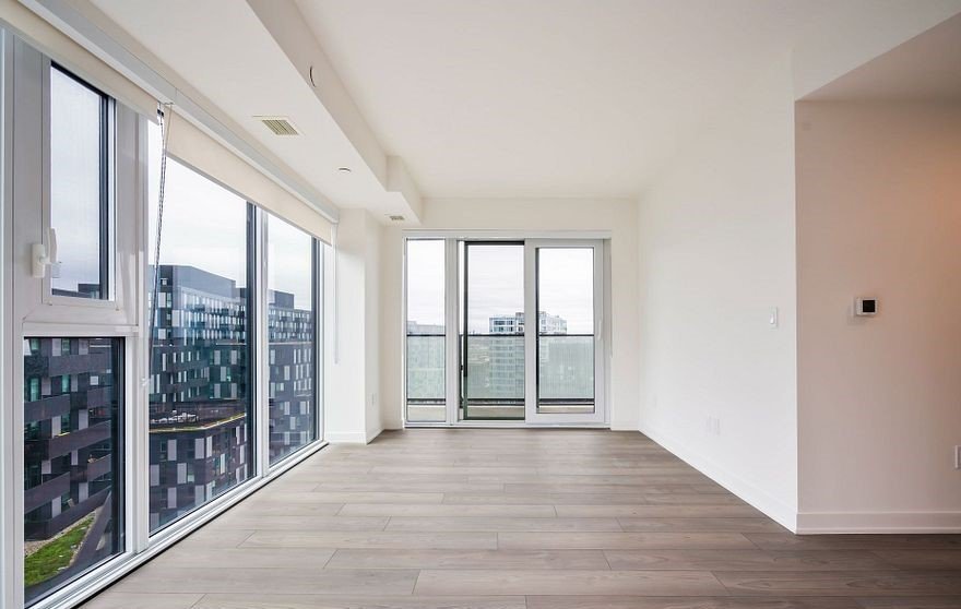 8 Tippett Road - Photo 14