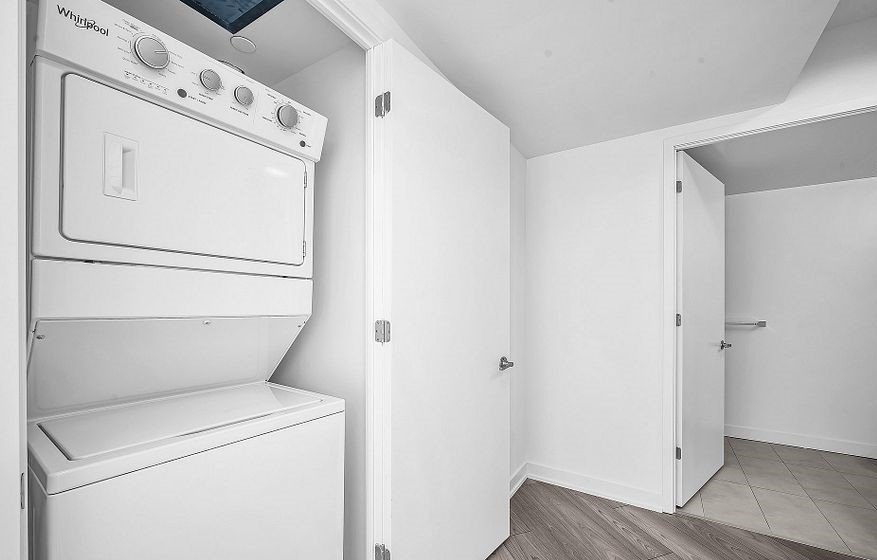 8 Tippett Road - Photo 19