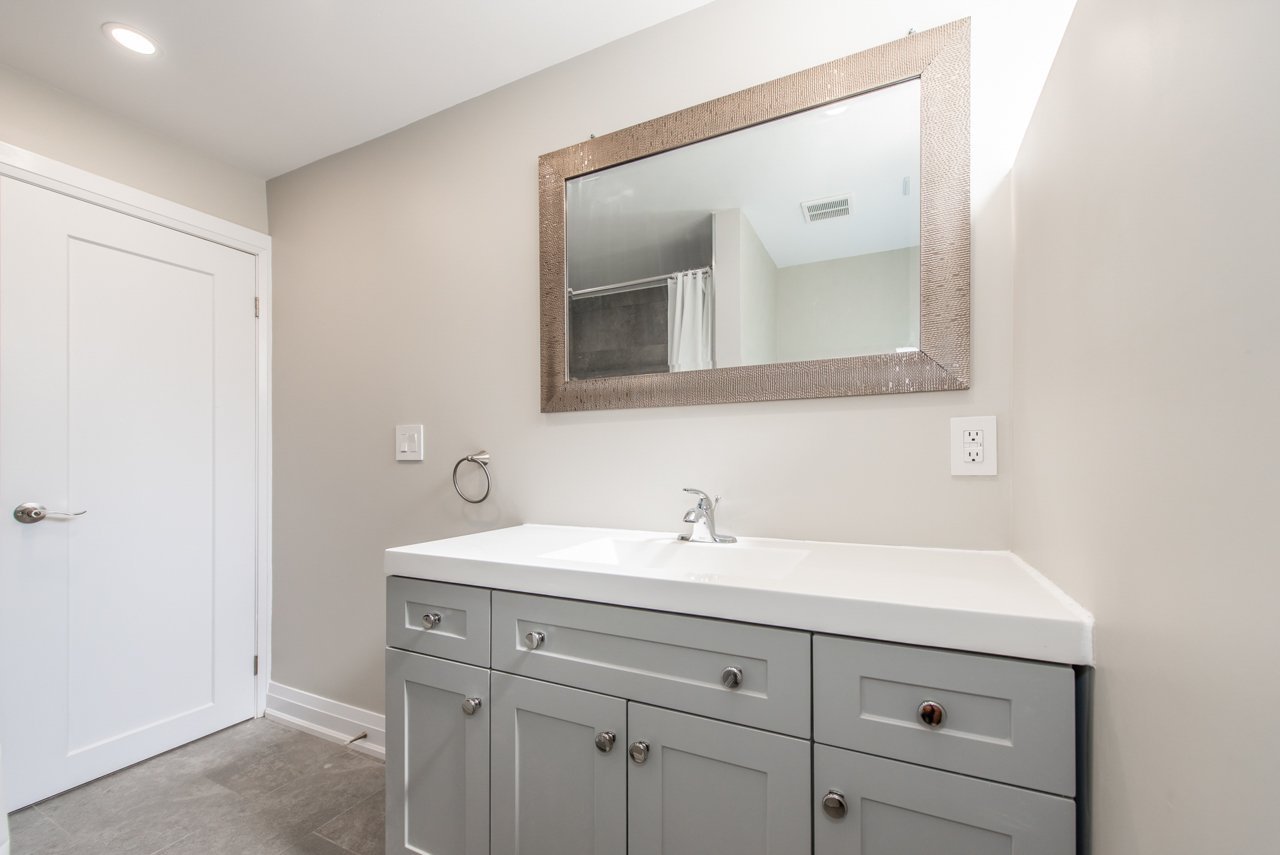569 Roding Street - Photo 16