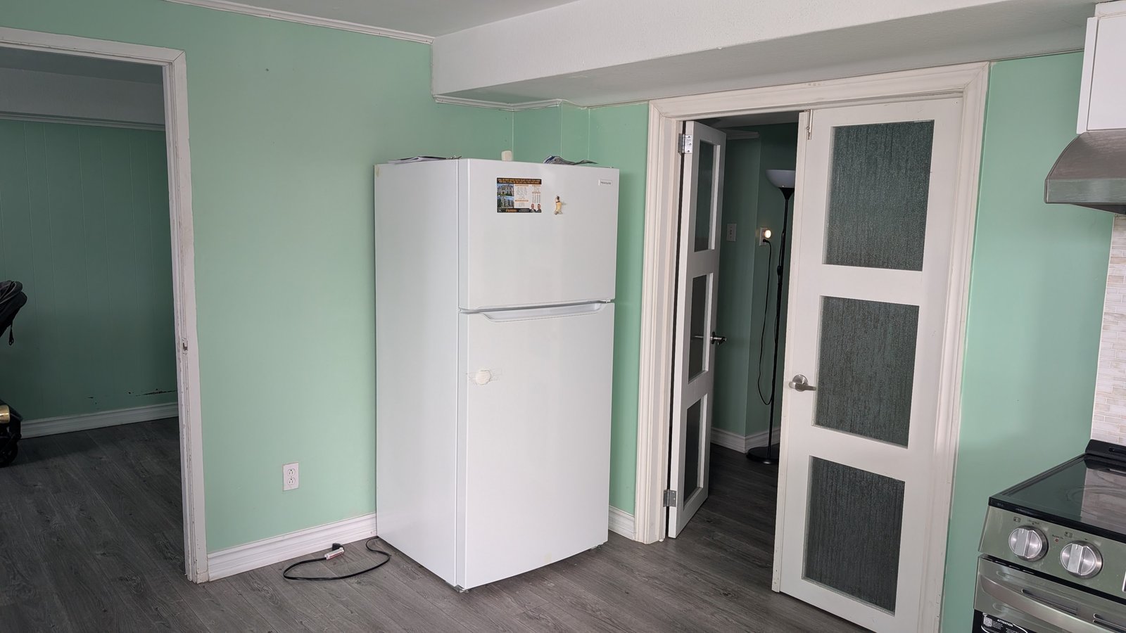 21 Fleetwood Avenue - Photo 2