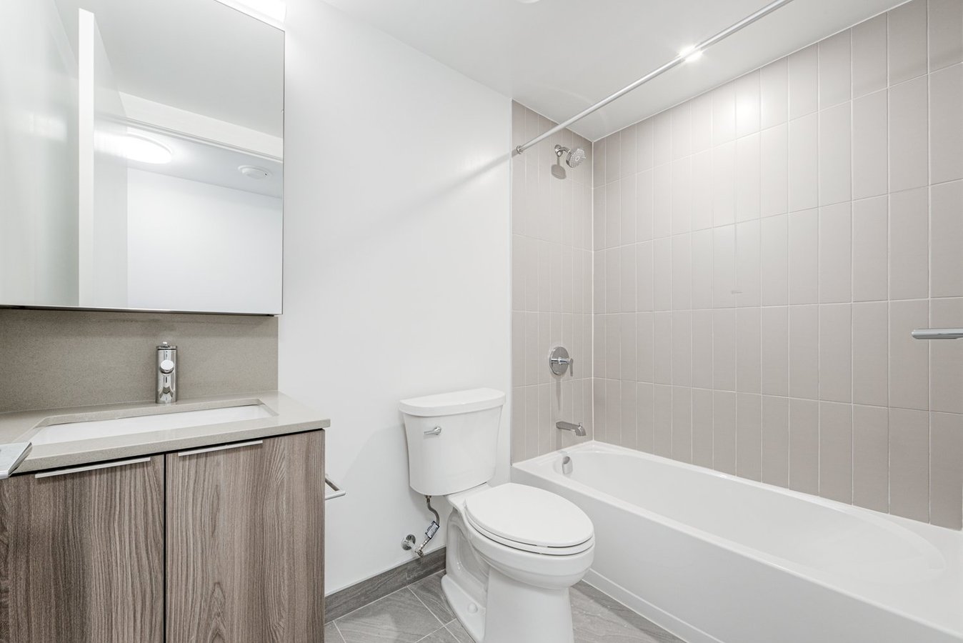 15 David Salomon Drive - Photo 23