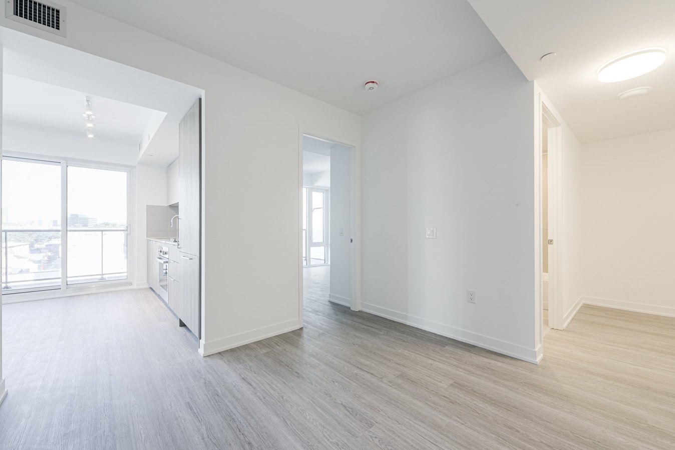 15 David Salomon Drive - Photo 18