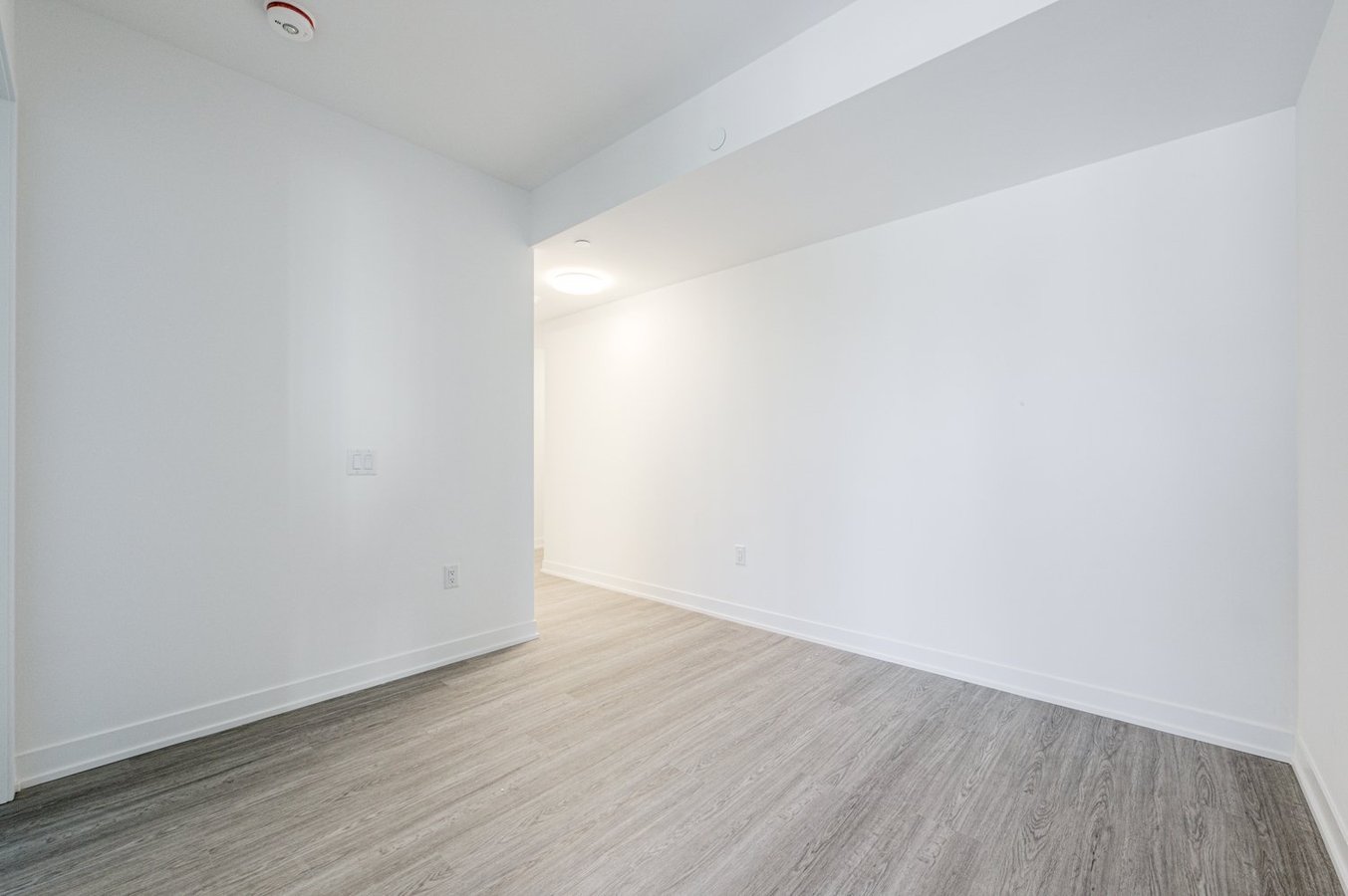 15 David Salomon Drive - Photo 19