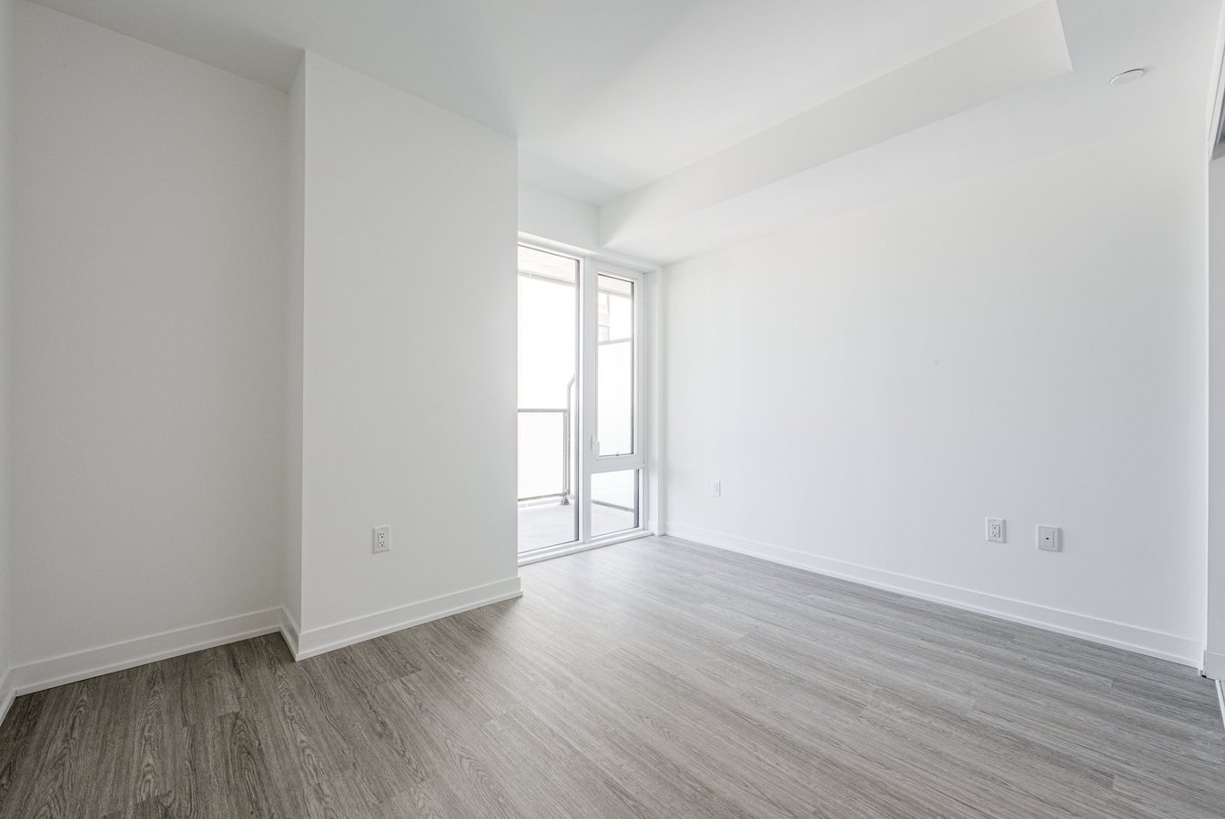 15 David Salomon Drive - Photo 20