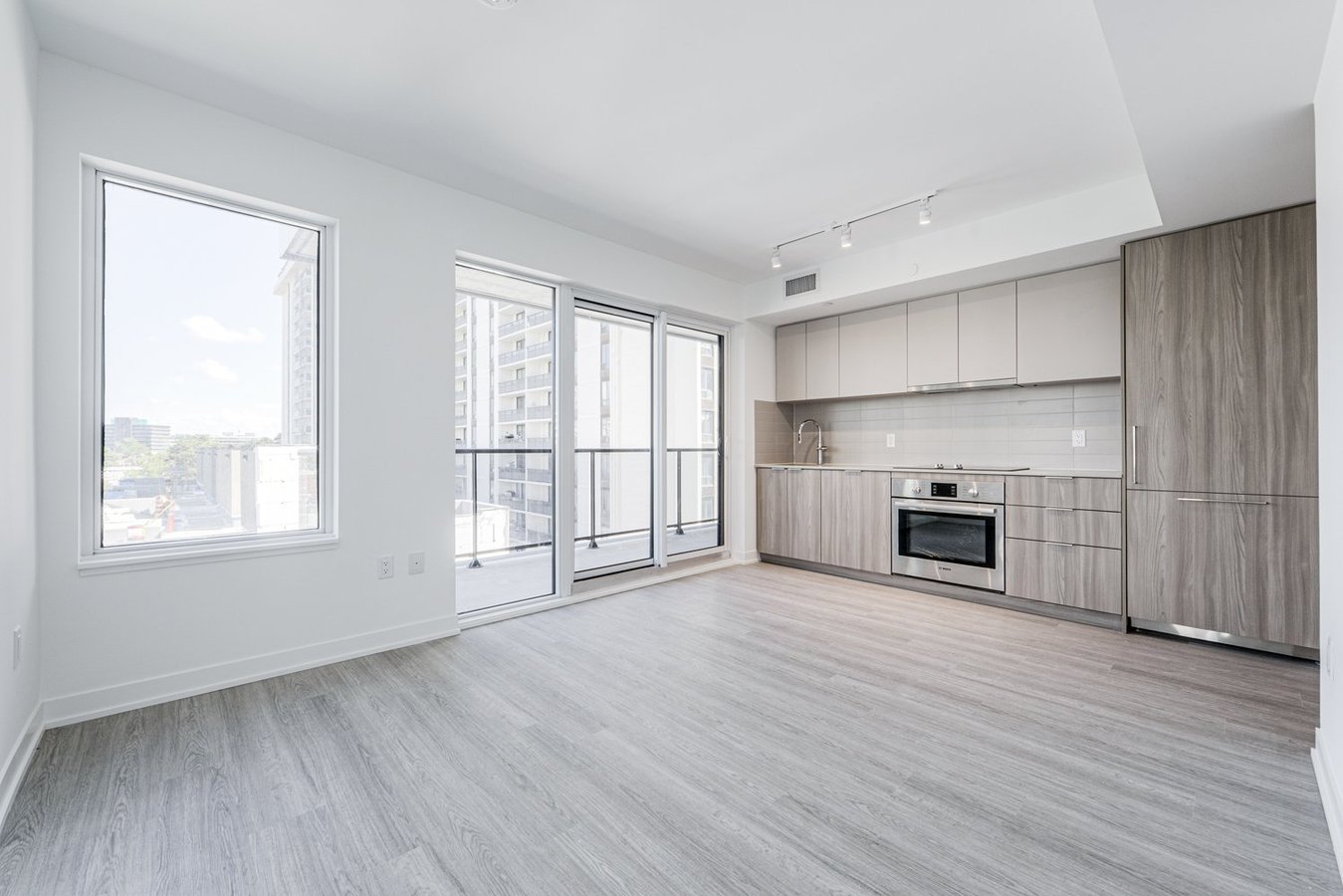 15 David Salomon Drive - Photo 6