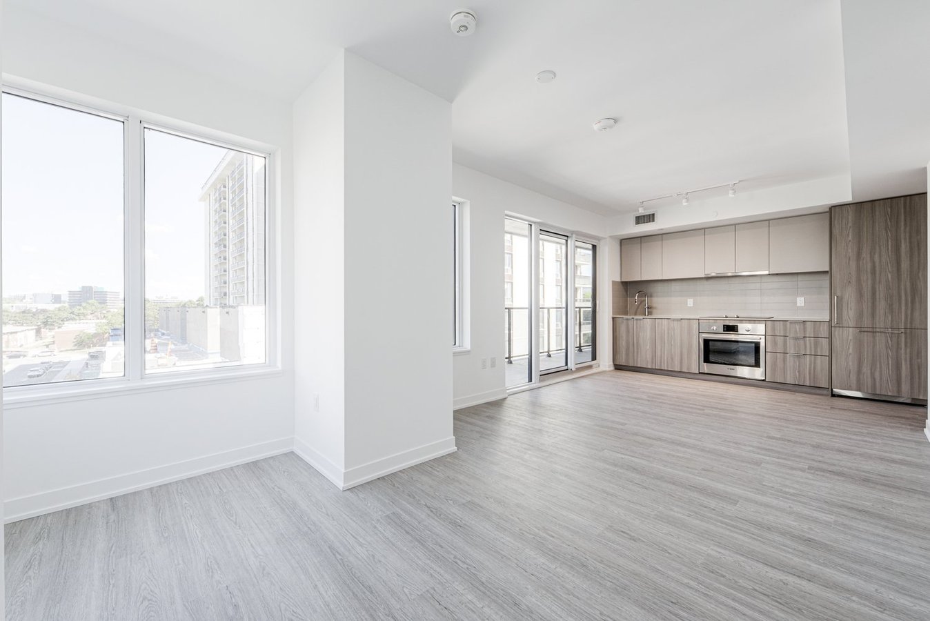 15 David Salomon Drive - Photo 8