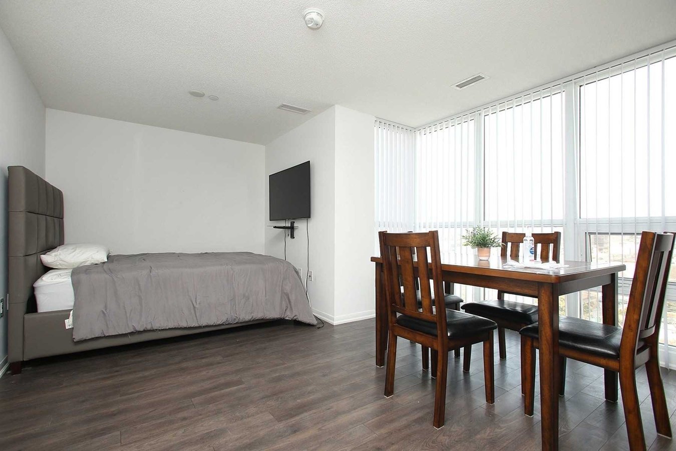 3091 Dufferin Street - Photo 5