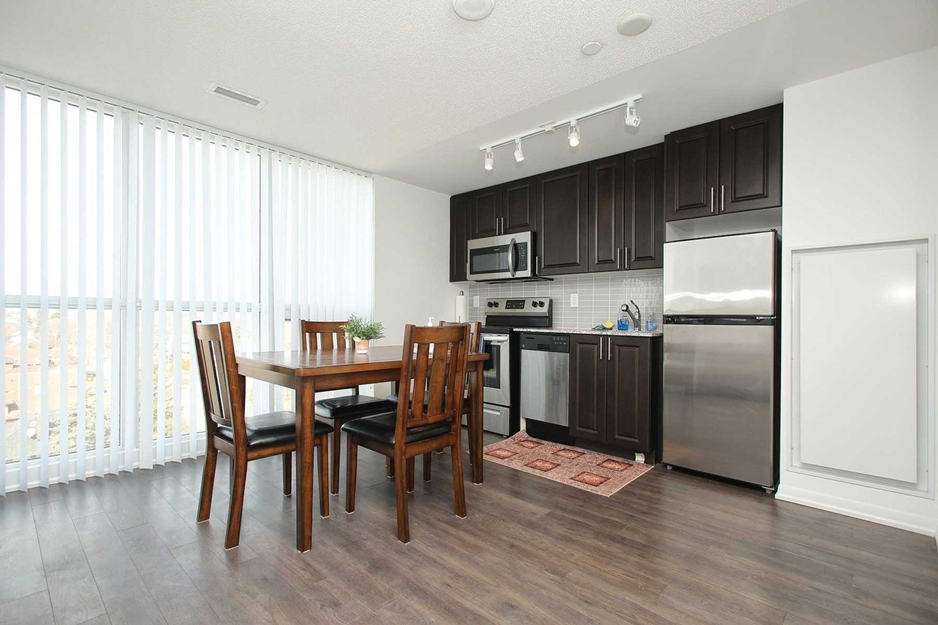 3091 Dufferin Street - Photo 8