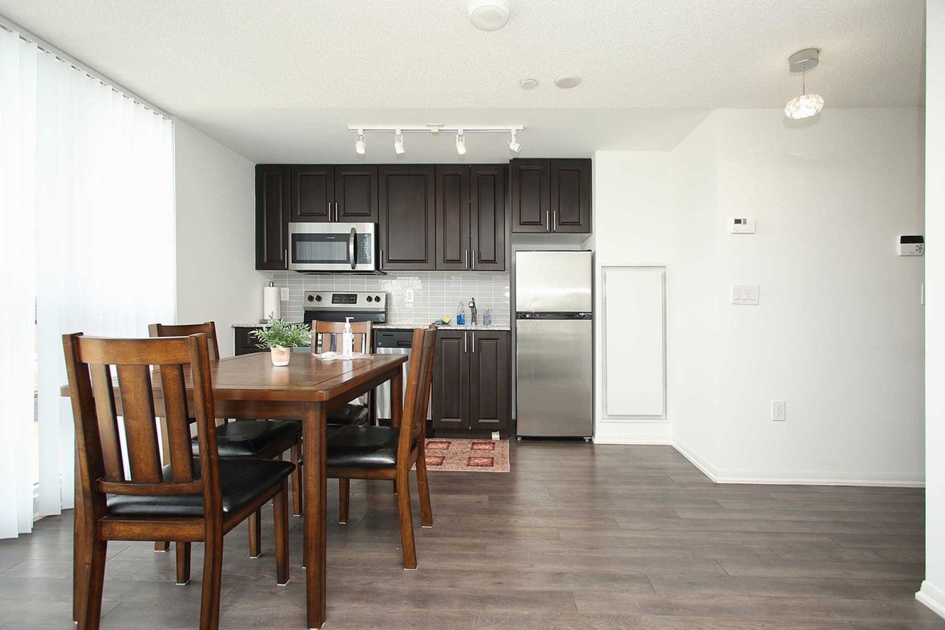 3091 Dufferin Street - Photo 9