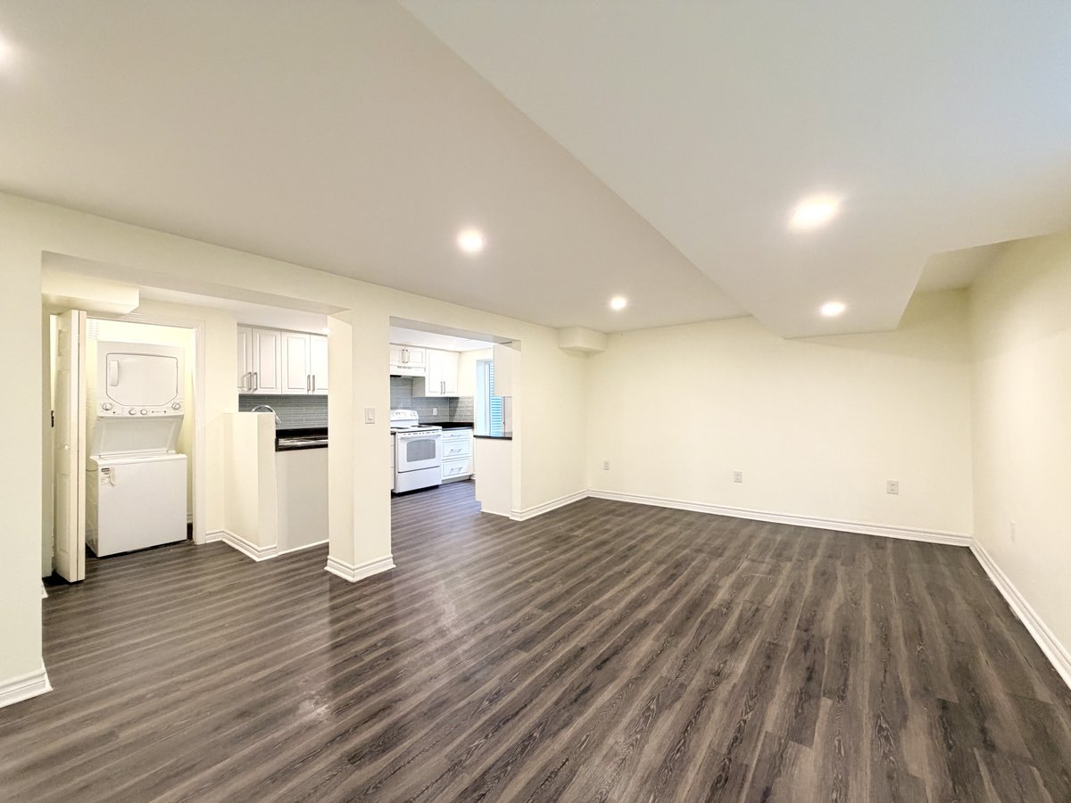 Pindar Crescent - Photo 2