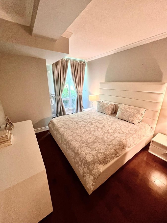 38 William Carson Crescent - Photo 1