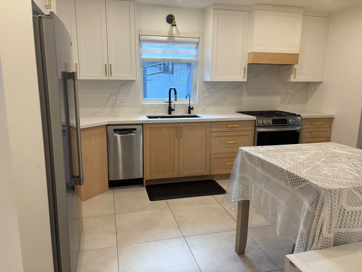 37 Bainbridge Avenue - Photo 5