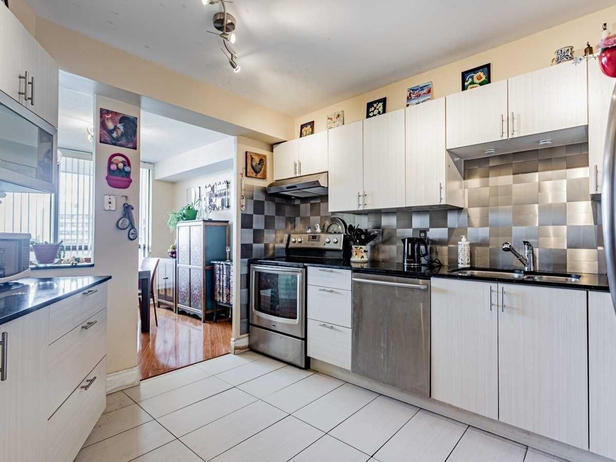 150 Neptune Drive - Photo 8
