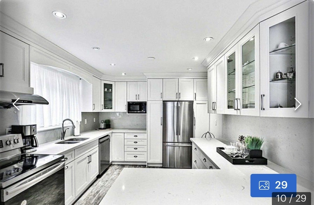 10 Fontainbleau Drive - Photo 1