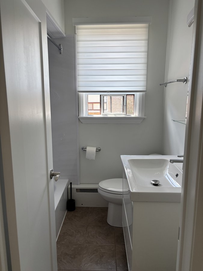 226 Wilmington Avenue - Photo 3
