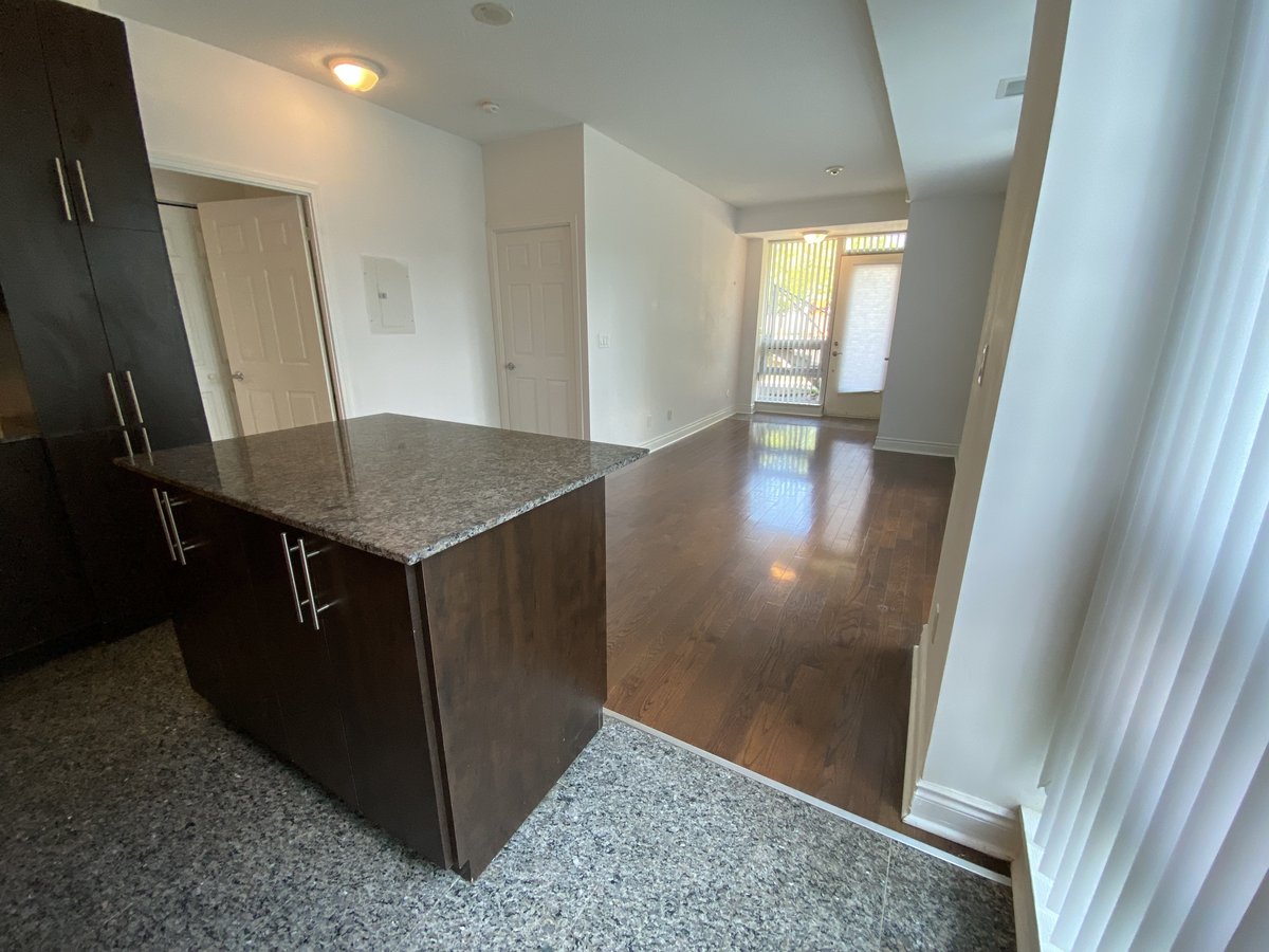 31 Olive Avenue - Photo 6