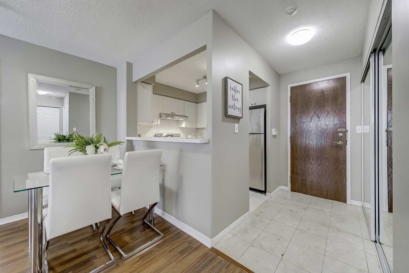 39 Pemberton Avenue - Photo 1