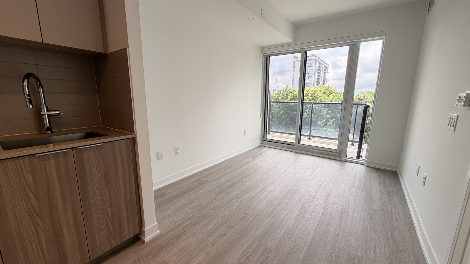 15 David Salomon Drive - Photo 26