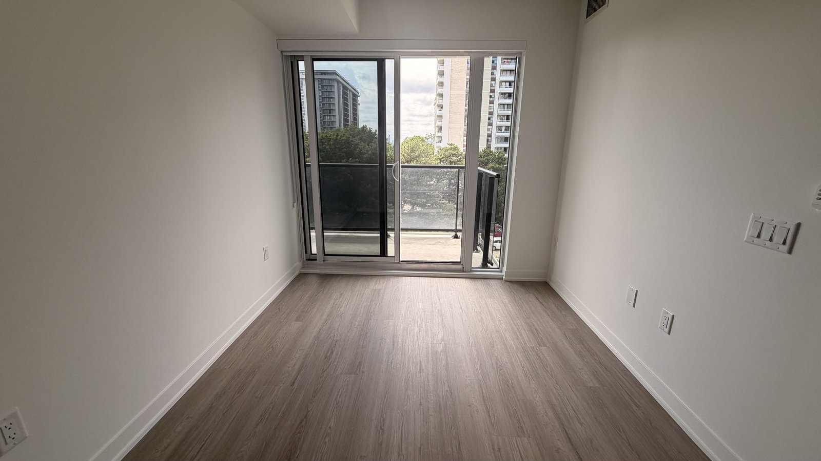 15 David Salomon Drive - Photo 30