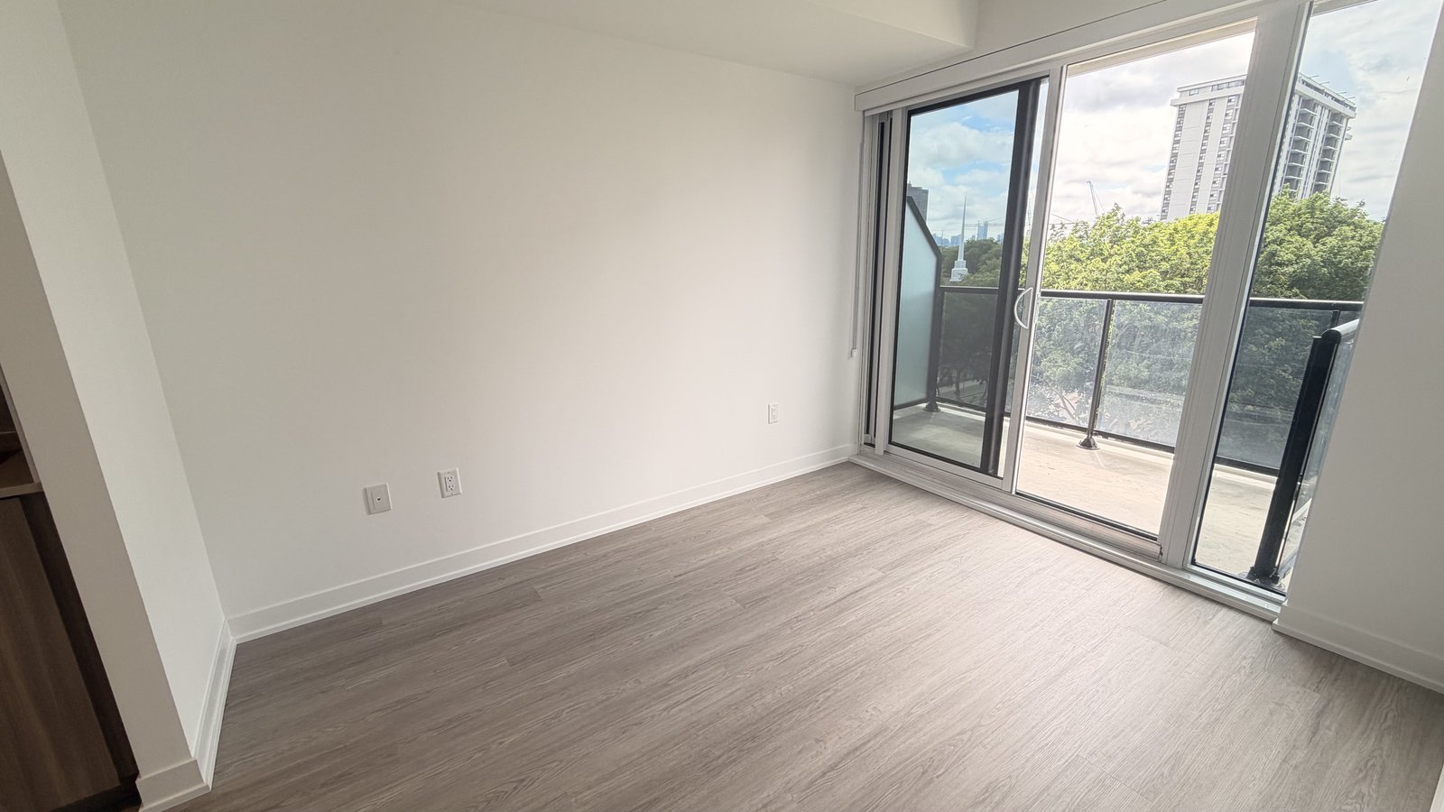 15 David Salomon Drive - Photo 36