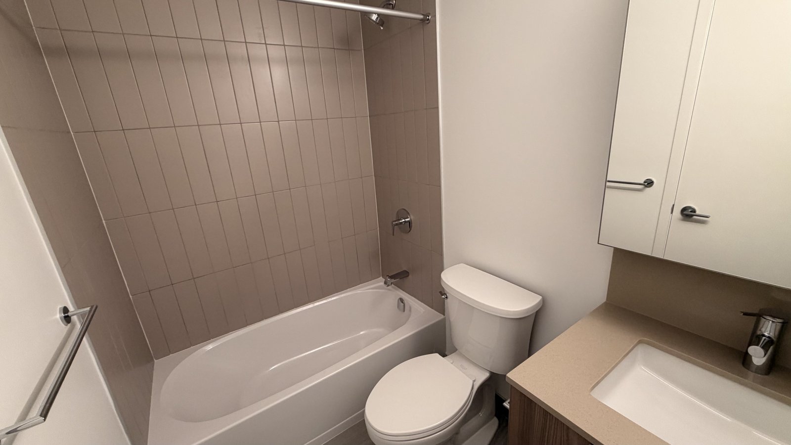 15 David Salomon Drive - Photo 45
