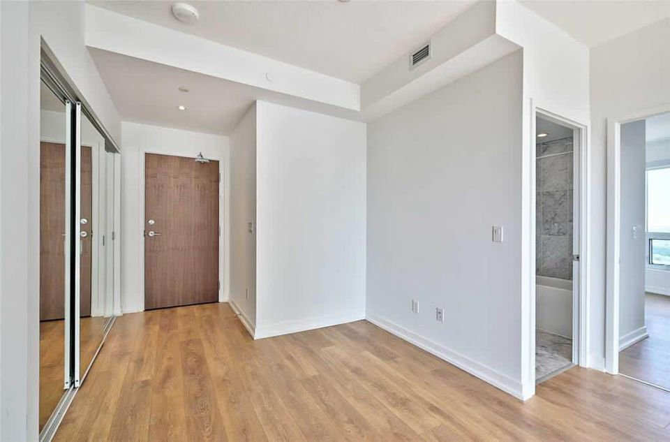 Rentals.ca Bayview Village North York Apartments, Condos and Houses For Rent Rentals.ca Bayview Village North York Apartments, Condos and Houses For Rent