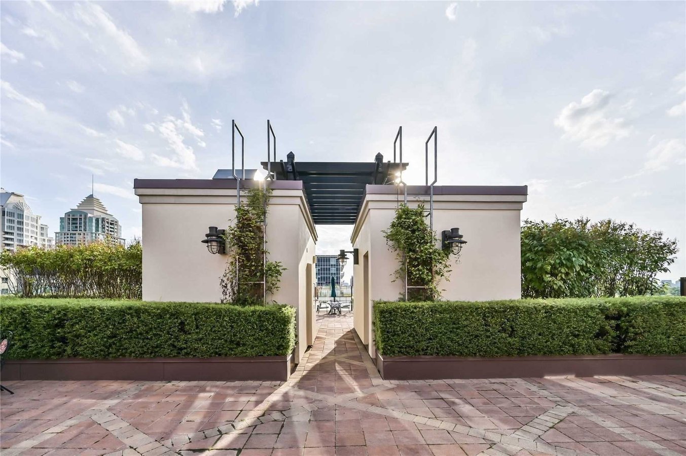 27 Rean Drive - Photo 12