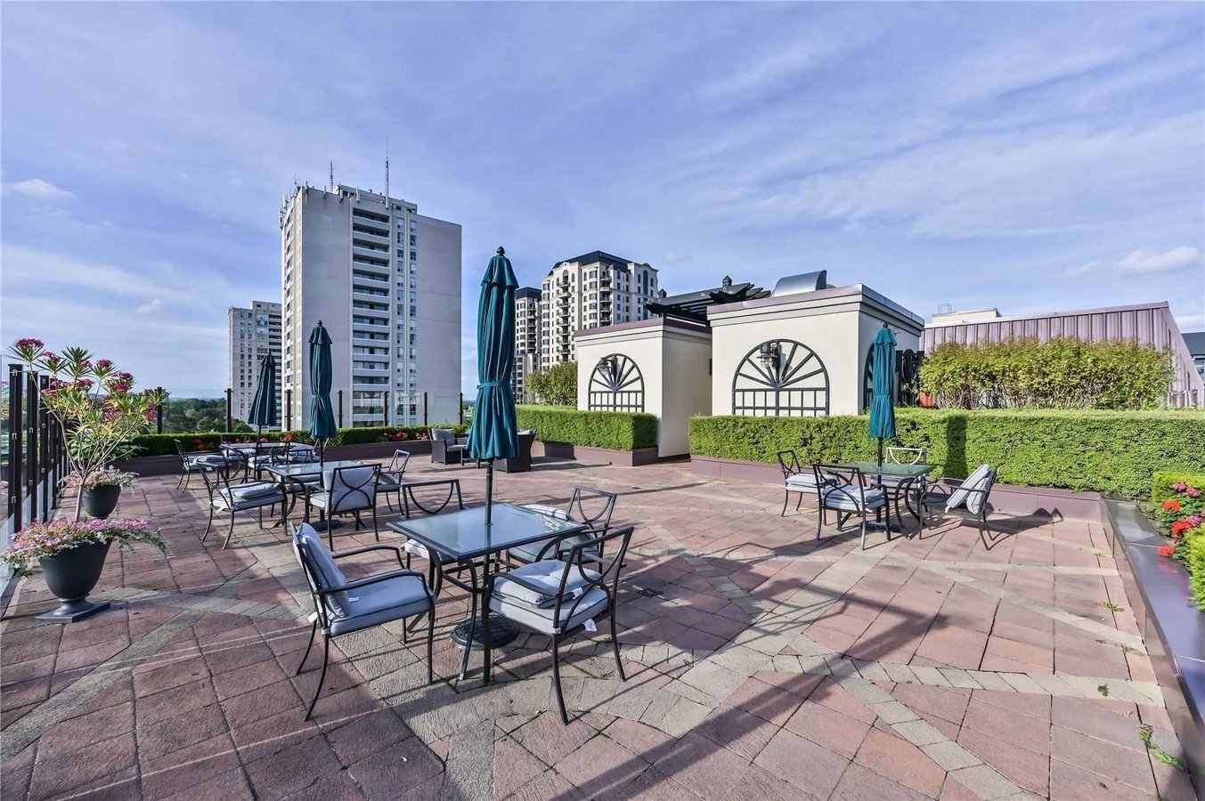 27 Rean Drive - Photo 11