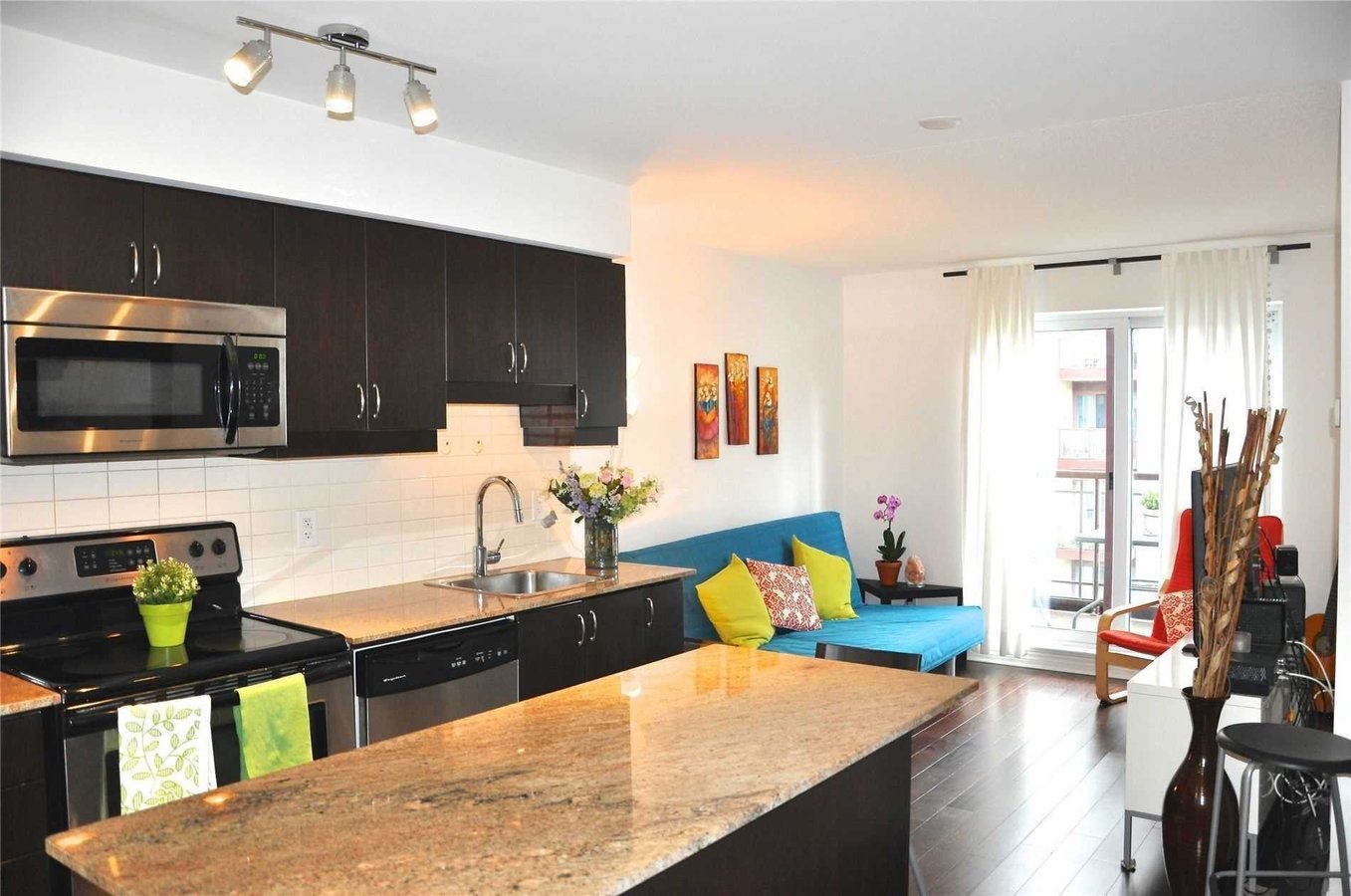 27 Rean Drive - Photo 3