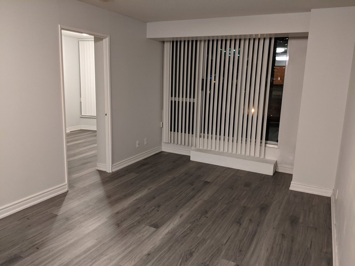 23 Hollywood Avenue - Photo 1