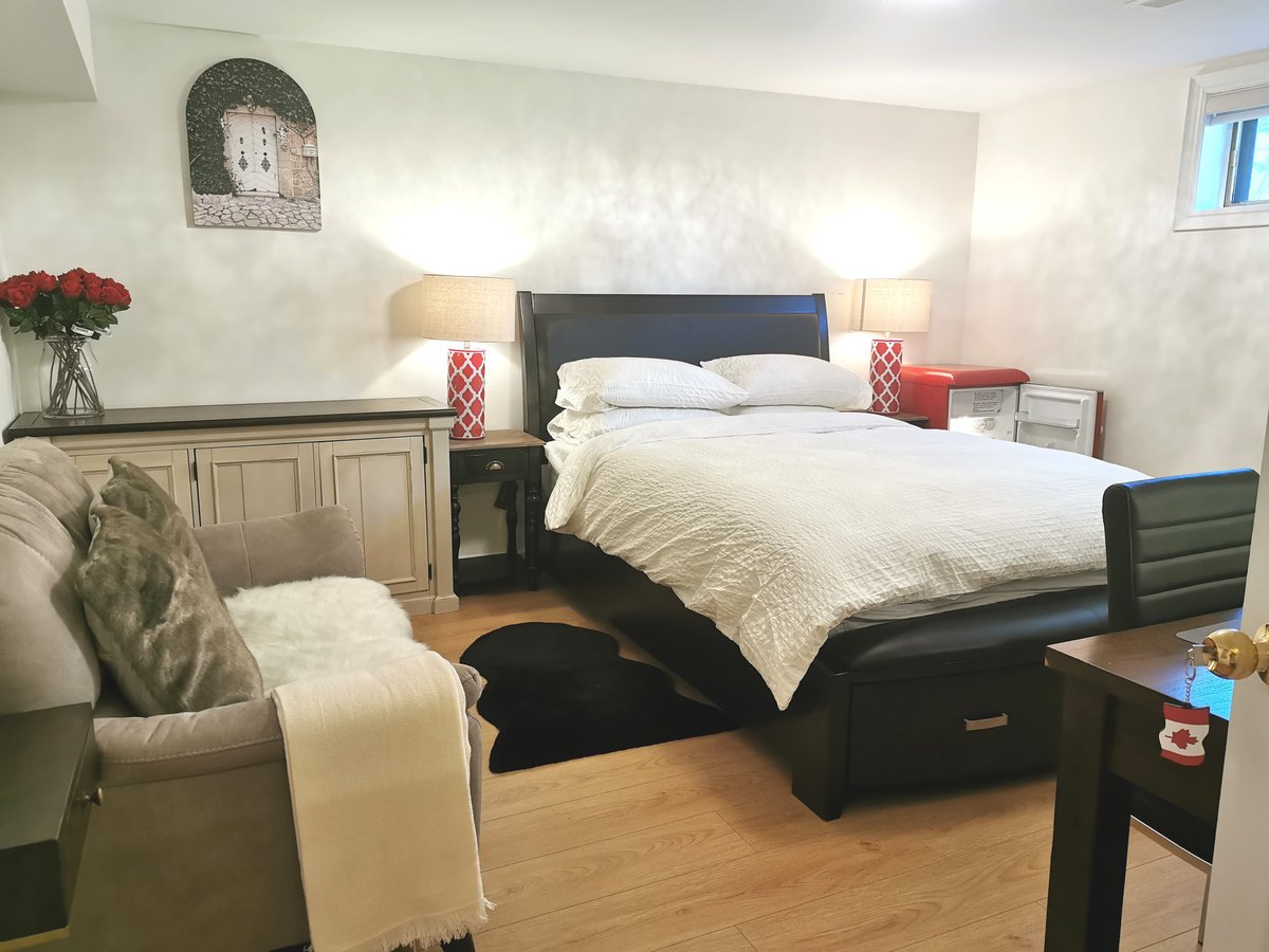 North York Furnished Apartments Condos and Houses for Rent