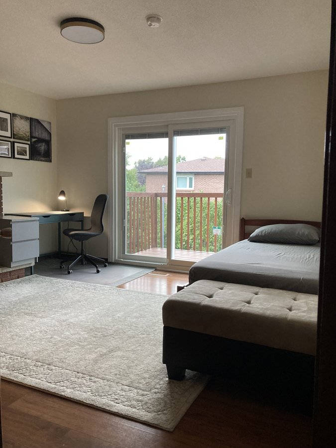 10 Fredrick Mowat Lane - Photo 1