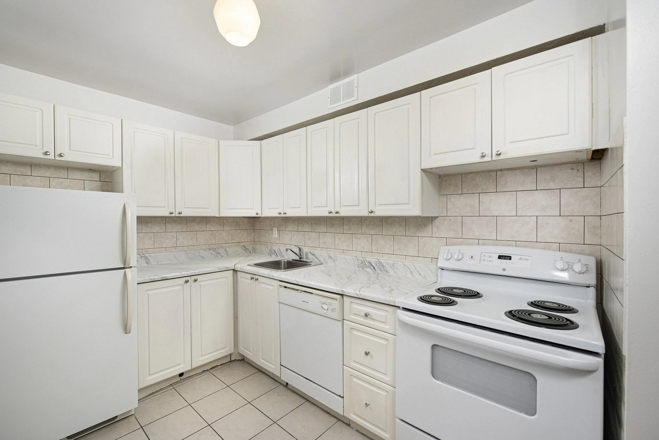 North York 1 Bedroom Apartments Condos and Houses for Rent