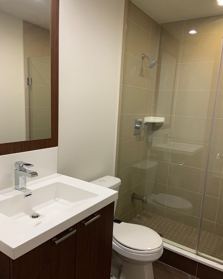 30 Harrison Garden Boulevard - Photo 7