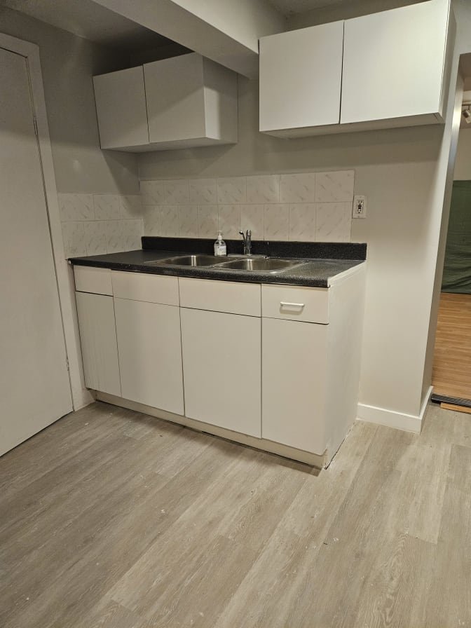 North York - Photo 15