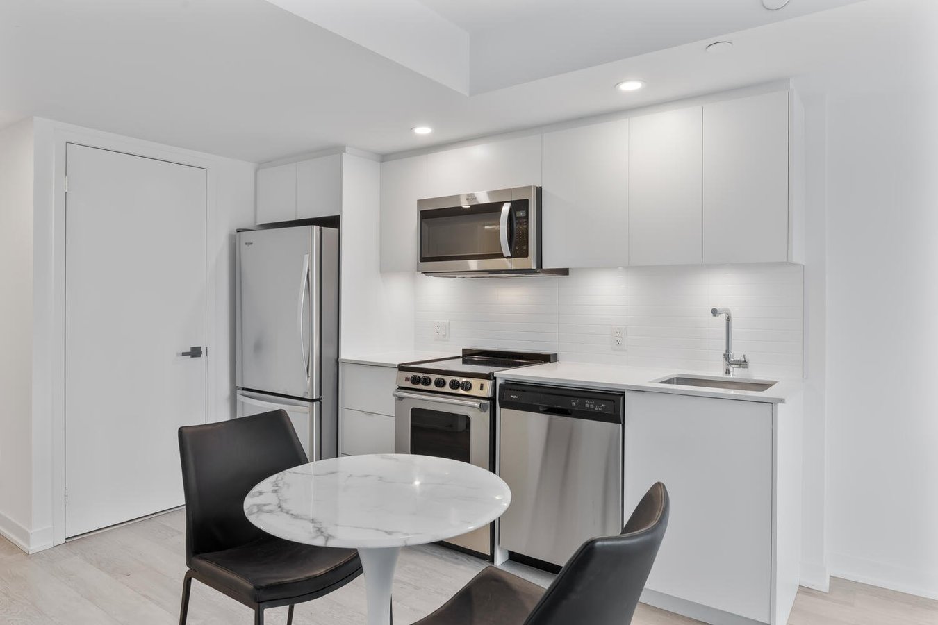 480 Wilson Avenue - Photo 3