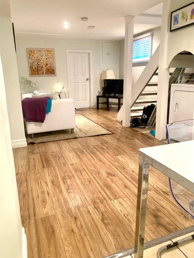 Lawrence Avenue West - Photo 2