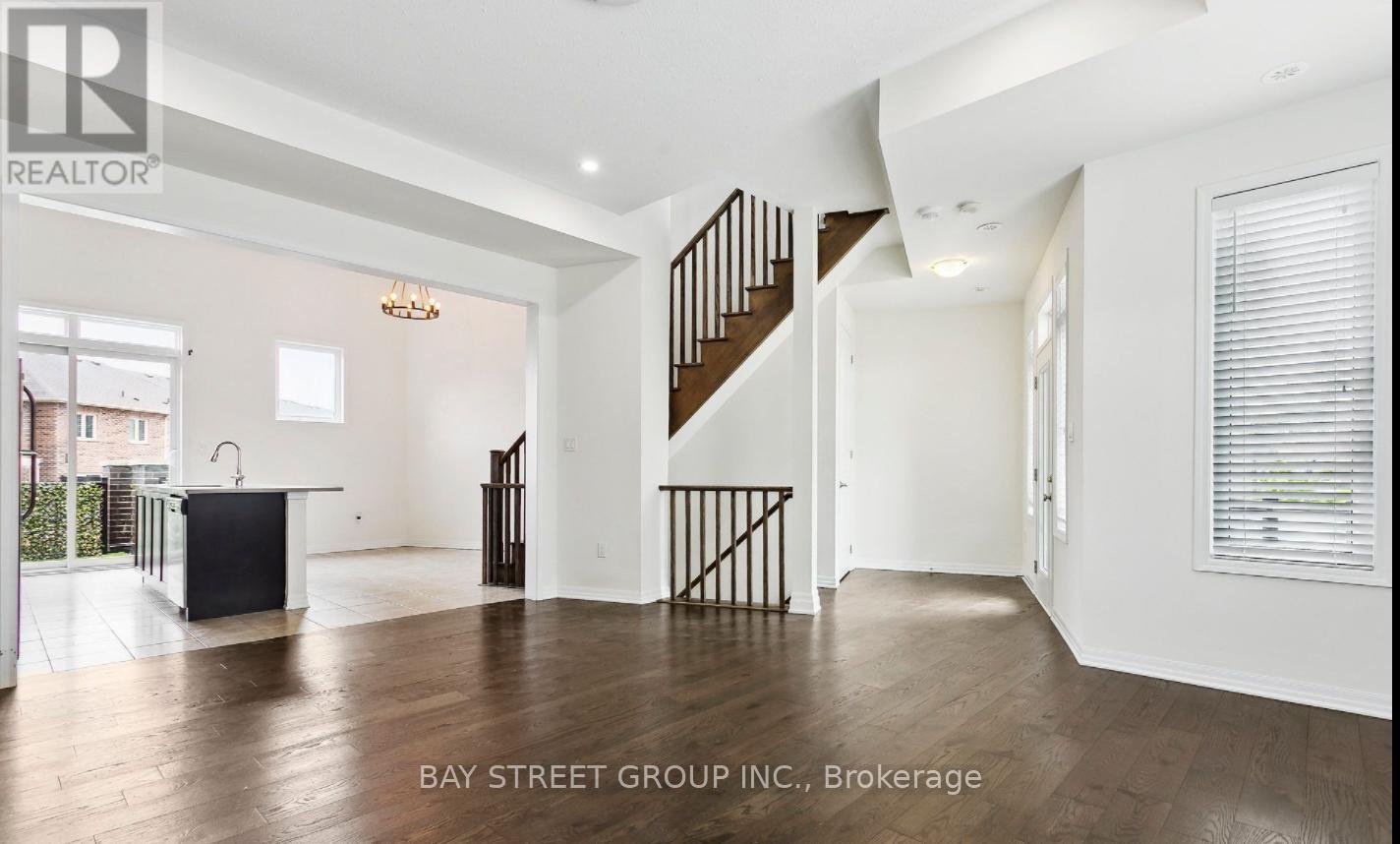 3091 GEORGE SAVAGE AVENUE NE - Photo 11