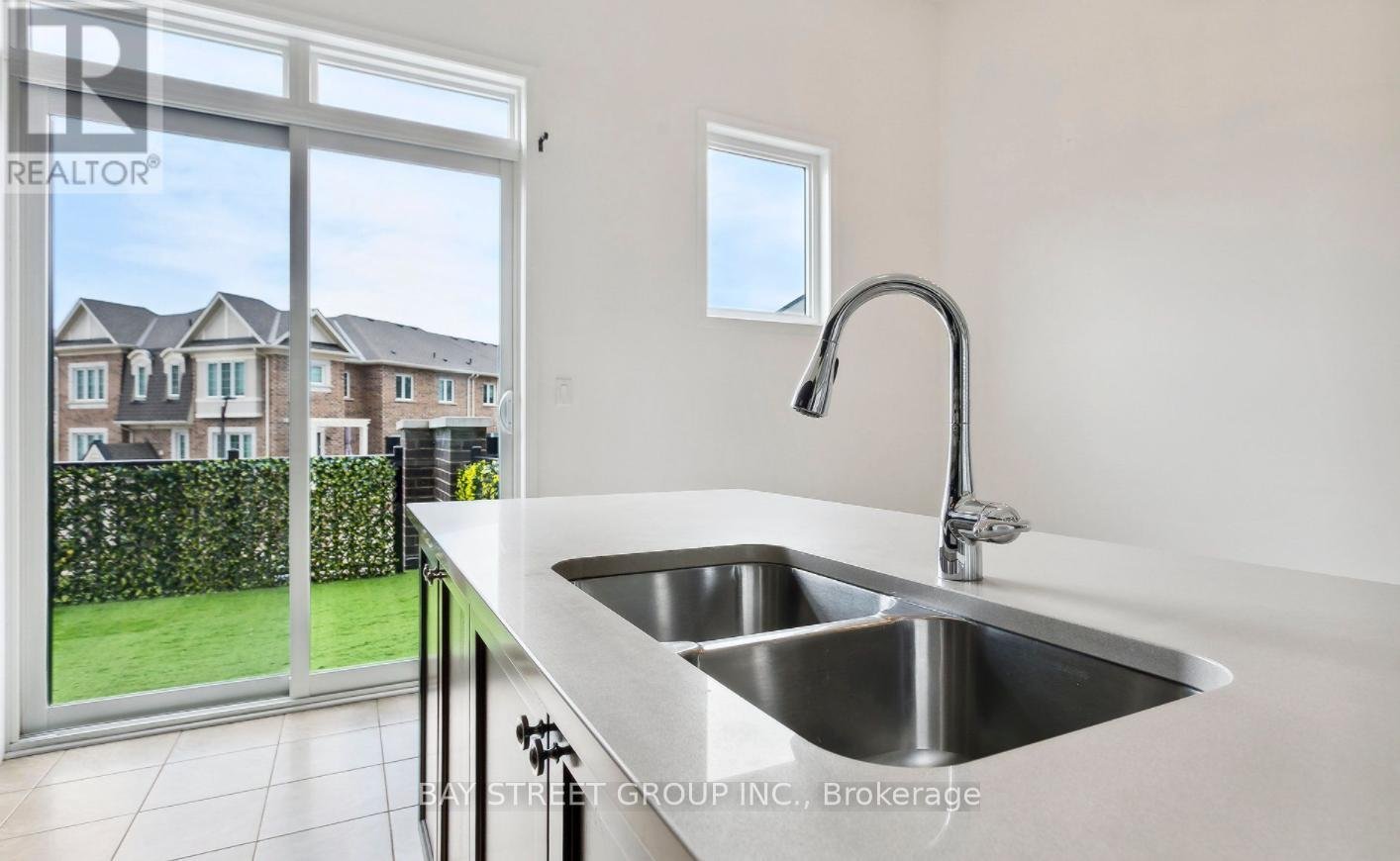 3091 GEORGE SAVAGE AVENUE NE - Photo 14