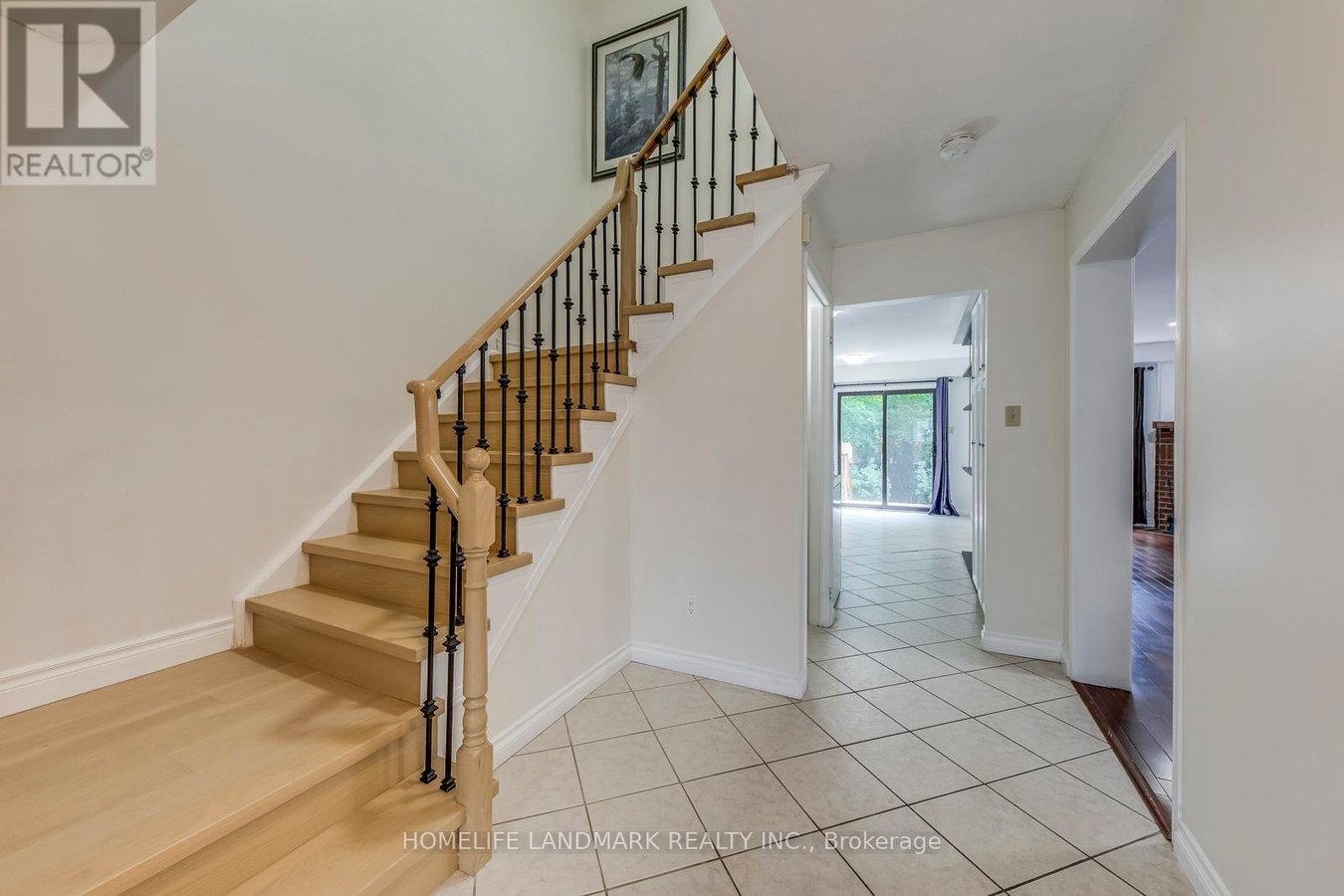 1226 COTTONWOOD CRESCENT - Photo 4