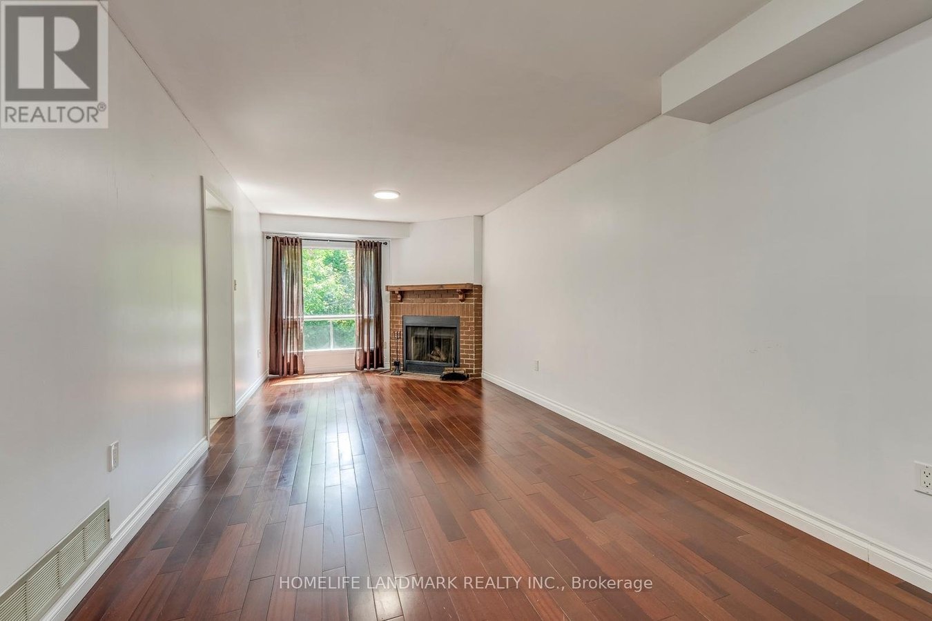 1226 COTTONWOOD CRESCENT - Photo 5