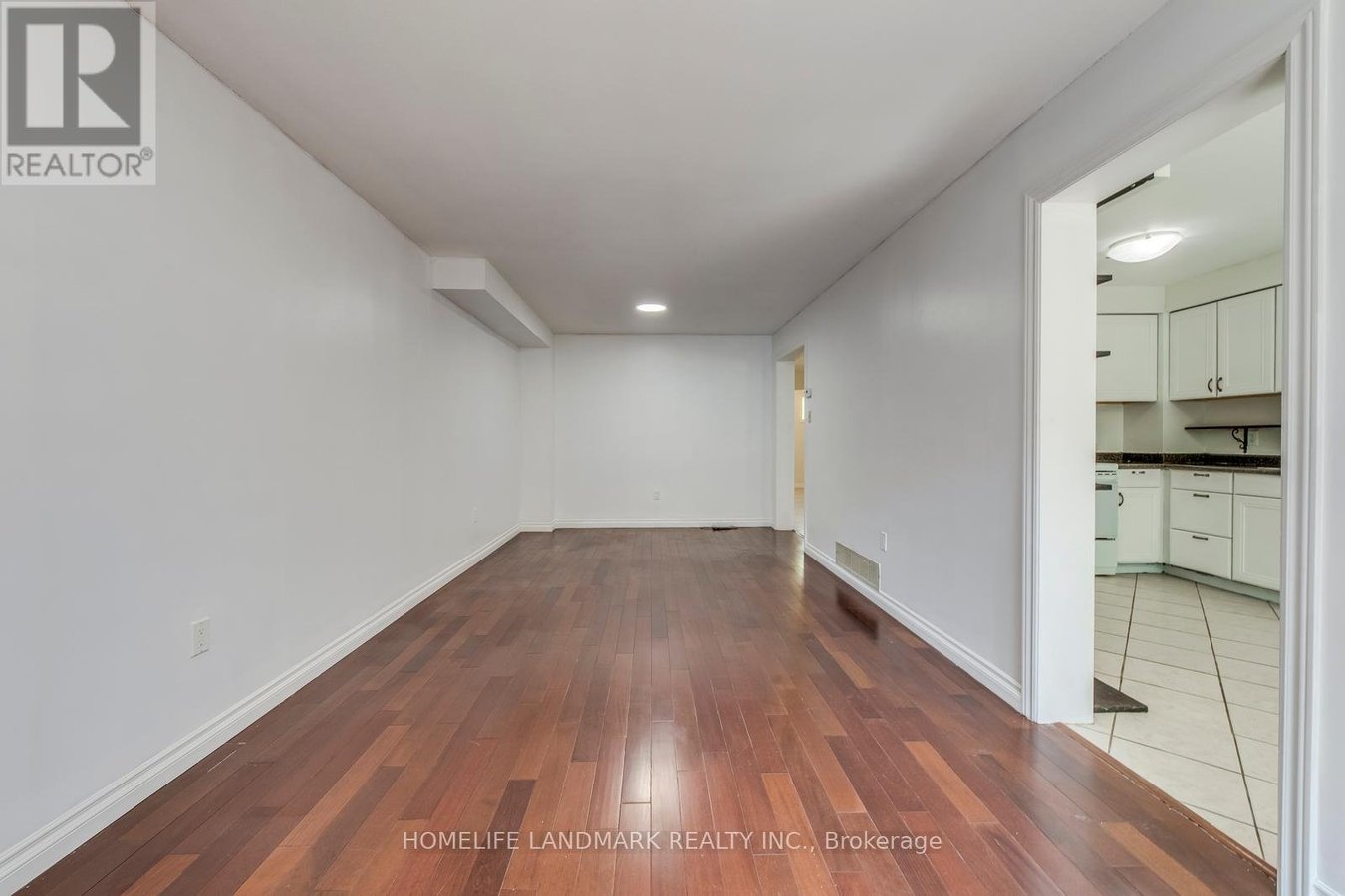 1226 COTTONWOOD CRESCENT - Photo 6