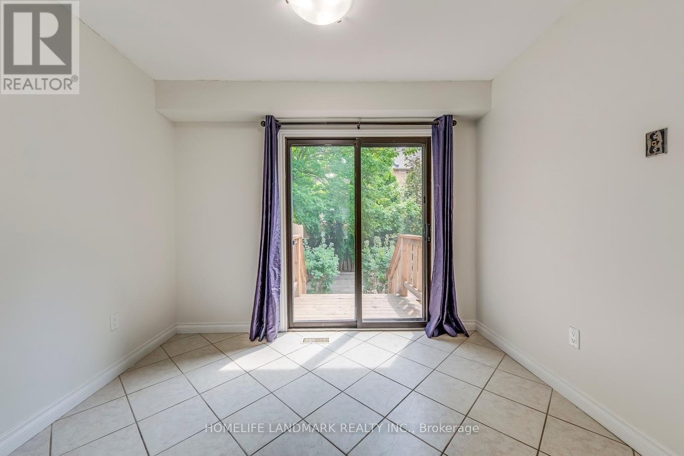 1226 COTTONWOOD CRESCENT - Photo 8