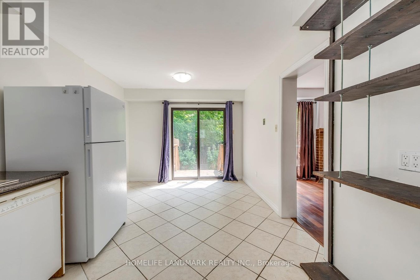 1226 COTTONWOOD CRESCENT - Photo 14