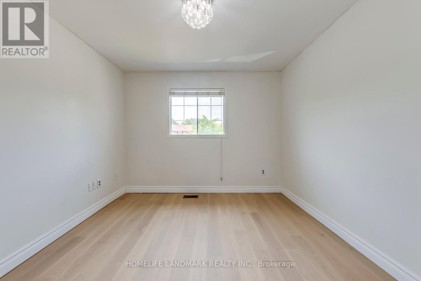1226 COTTONWOOD CRESCENT - Photo 25