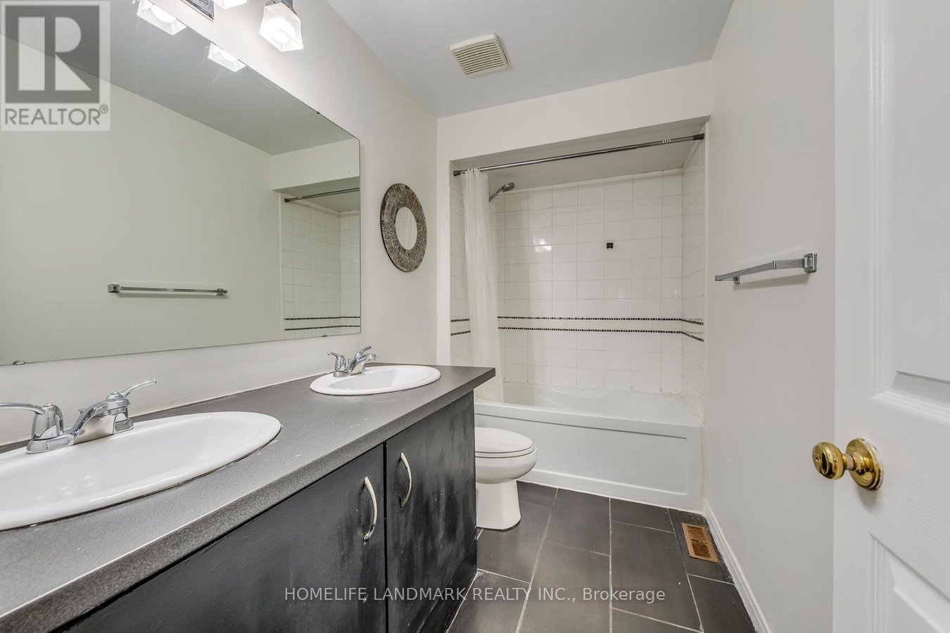 1226 COTTONWOOD CRESCENT - Photo 26