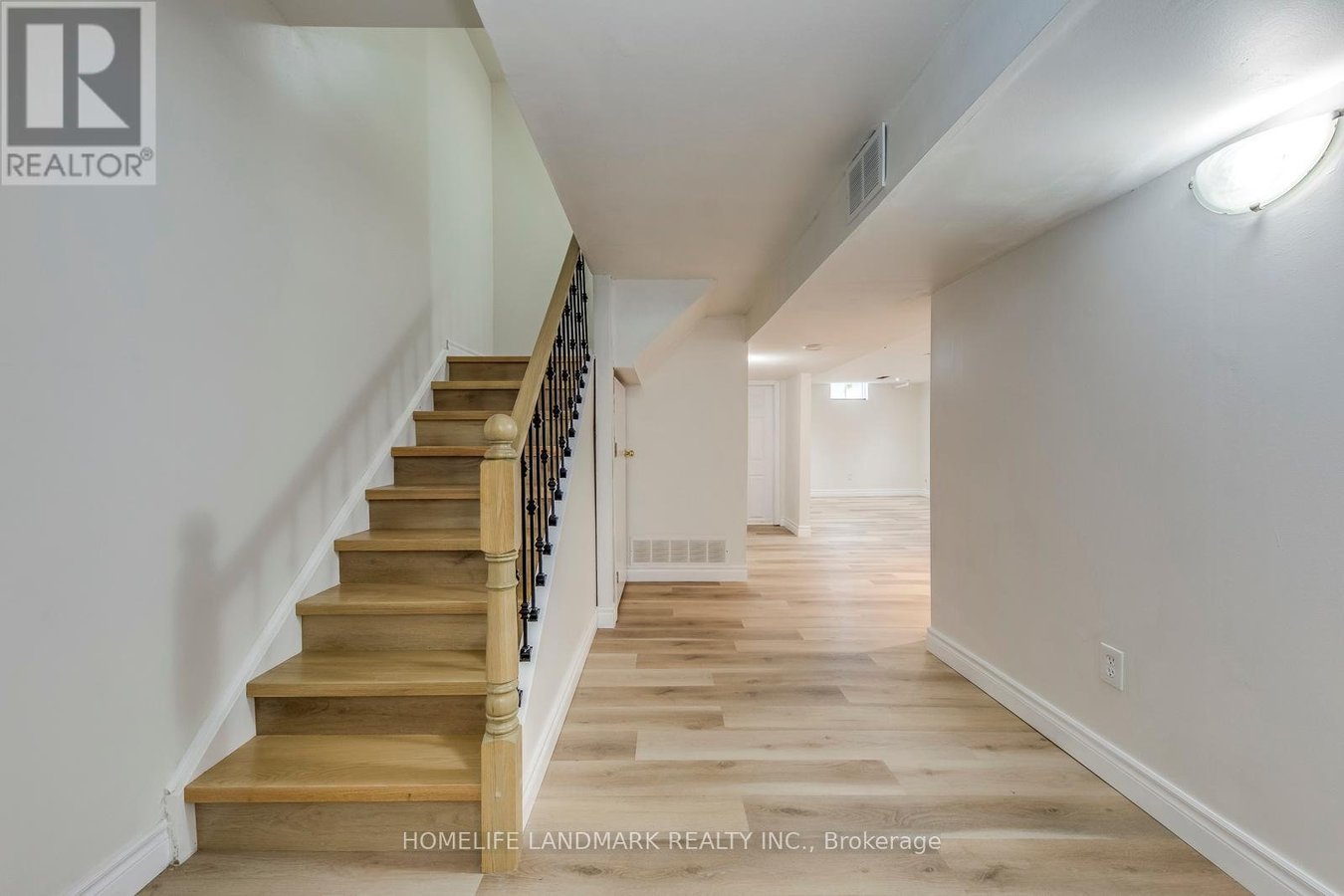 1226 COTTONWOOD CRESCENT - Photo 28